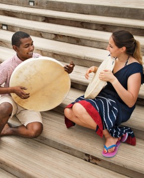 Le ravane instrument traditionne de l'Ile Maurice