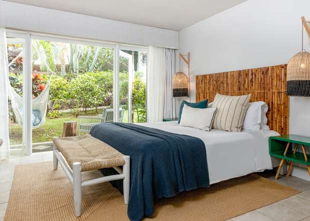 Lagoon attitude hotel-mauritius-room-couple-618x440