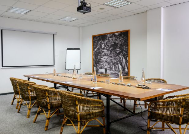 Out of the box_TRA-618X440